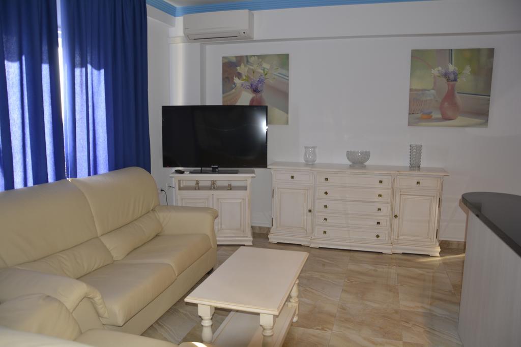 Apartamentos Mediterraneo Marbella Exteriér fotografie